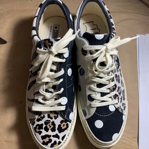 “BRAIN DEAD” Converse Low Top